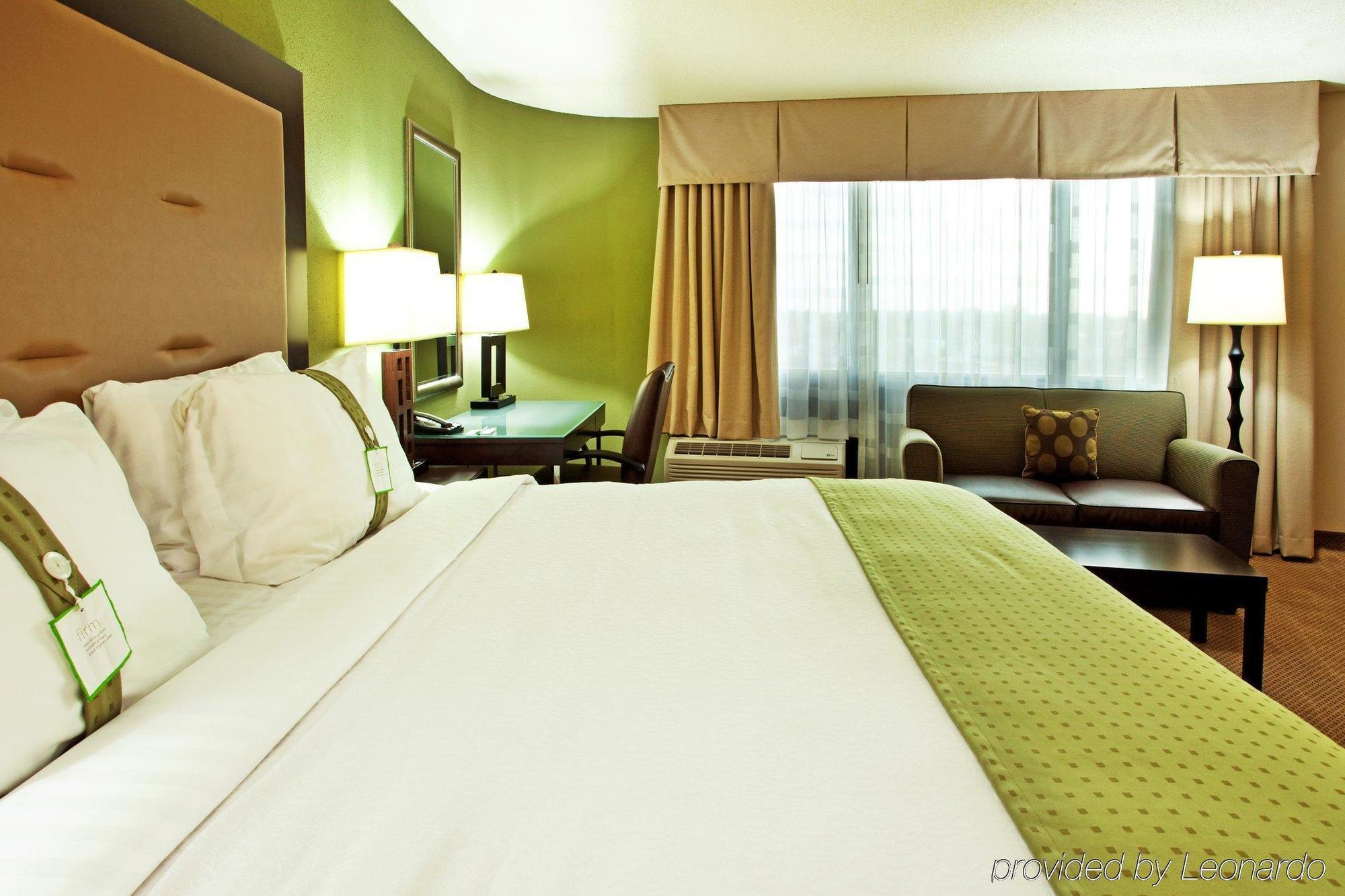 Holiday Inn New Orleans West Bank Tower, An Ihg Hotel Gretna Room photo